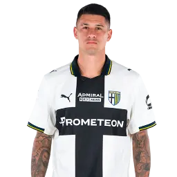 Lautaro Valenti